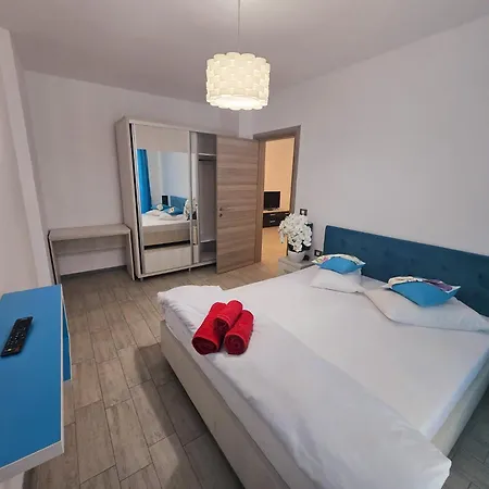 شقة Beachside Large Family Azizi - Pool & Langa Plaja *