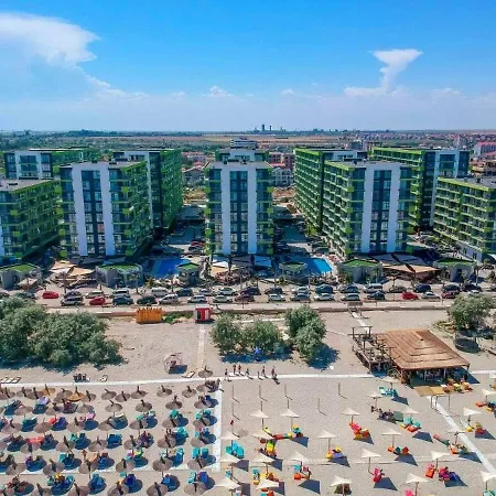 Beachside Large Family Azizi - Pool & Langa Plaja Năvodari